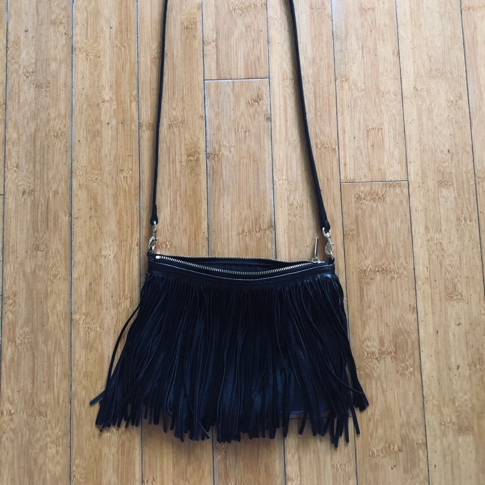 Leather Tassel crossbody bag💙